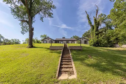 1007 Canada St, Jacksonville, TX 75766 - Photo 7
