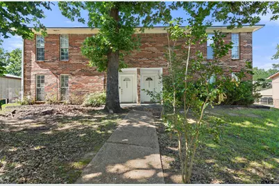 2302/2304 Aberdeen Dr, Tyler, TX 75703 - Photo 1
