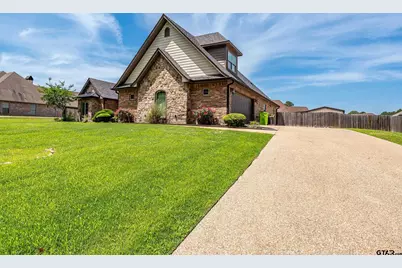 545 Highland Place, Hallsville, TX 75650 - Photo 3