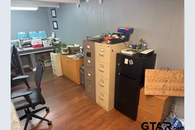 412 E Spring St, Palestine, TX 75801 - Photo 13