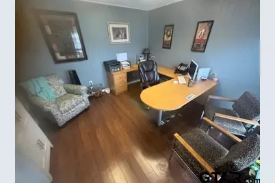 412 E Spring St, Palestine, TX 75801 - Photo 15