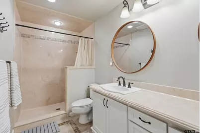 8229 Columbia Dr, Tyler, TX 75703 - Photo 15