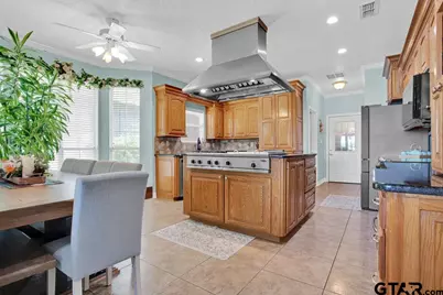 16863 Wilson Rd, Tyler, TX 75707 - Photo 11