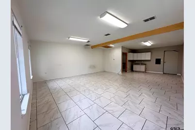 1721 N Edwards Ave., Mt Pleasant, TX 75455 - Photo 5