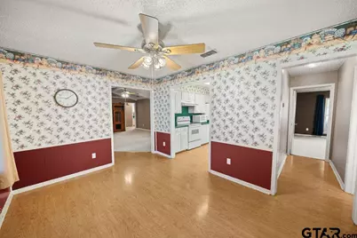 505 Country Club Dr, Marshall, TX 75672 - Photo 9