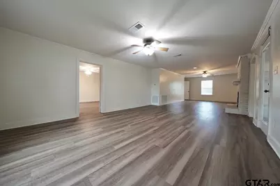 17597 Cr 452, Lindale, TX 75771 - Photo 11