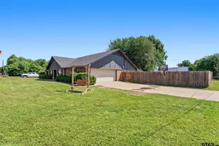 17621 Summer Pl, Whitehouse, TX 75791 - Photo 25