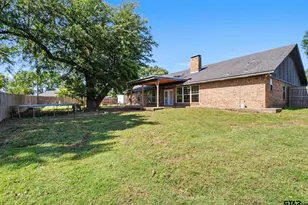 17621 Summer Pl, Whitehouse, TX 75791 - Photo 23