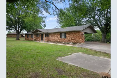 4006 Mark Lane, Mt Pleasant, TX 75455 - Photo 3