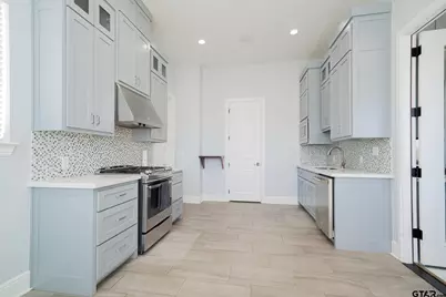 3410 Oak Hill Trl, Longview, TX 75605 - Photo 41