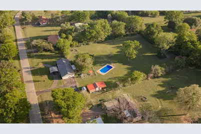 1129 Garden Dr, Longview, TX 75603 - Photo 25