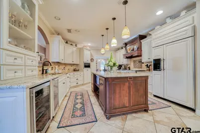 1200 Lesley Ln., Longview, TX 75604 - Photo 11