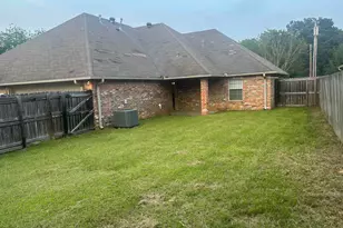 8315 Garrett Dr, Tyler, TX 75703 - Photo 21