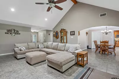 19135 Bynum, Flint, TX 75762 - Photo 11