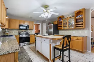 13182 Lauren Ln, Lindale, TX 75771 - Photo 11