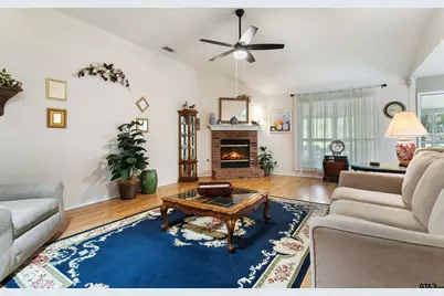 13182 Lauren Ln, Lindale, TX 75771 - Photo 5