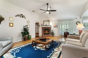 13182 Lauren Ln, Lindale, TX 75771 - Photo 5