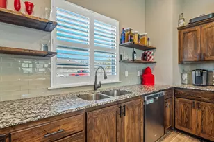 15447 Anna Ln, Lindale, TX 75771 - Photo 9