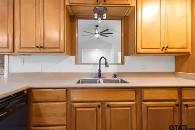 3007 Royal Dr., Kilgore, TX 75662 - Photo 7