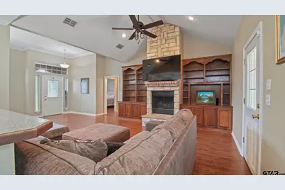 17391 Mary Martin Dr, Flint, TX 75762 - Photo 7