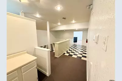 433 W Broad St, Mineola, TX 75773 - Photo 17