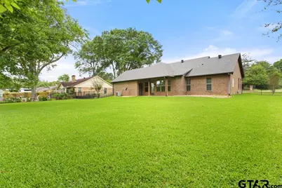 207 Senter Ave, Whitehouse, TX 75791 - Photo 25