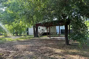 20634 Tomahawk Dr, Chandler, TX 75758 - Photo 11