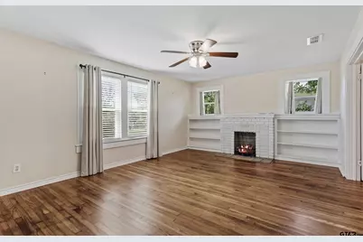 310 N Line St, Mineola, TX 75773 - Photo 9
