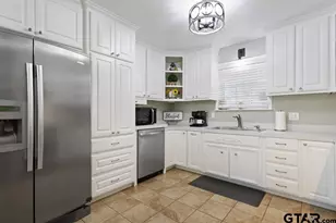 9303 Londonderry Dr, Tyler, TX 75703 - Photo 13