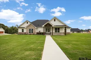 17249 Woodcrest Cir, Lindale, TX 75771 - Photo 1