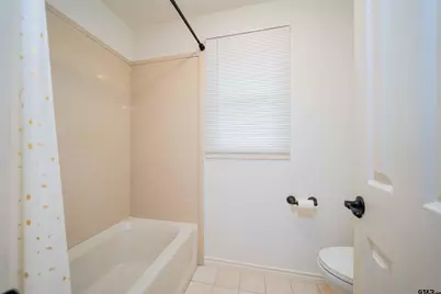 221 Hunters Circle, Longview, TX 75605 - Photo 23