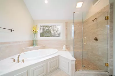 221 Hunters Circle, Longview, TX 75605 - Photo 19