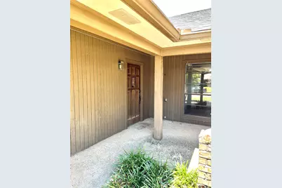433 Top Hill Dr, Tyler, TX 75703 - Photo 5