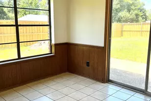 433 Top Hill Dr, Tyler, TX 75703 - Photo 11