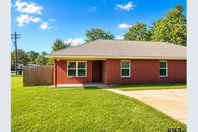 105 Beulah St Unit B, Troup, TX 75789 - Photo 1