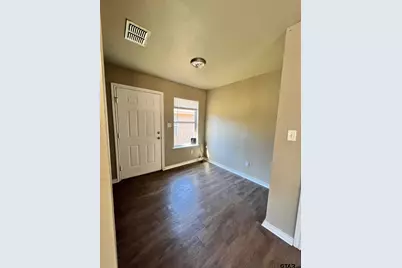 105 Beulah St Unit B, Troup, TX 75789 - Photo 9