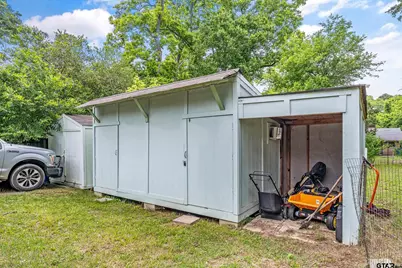 258 SW 6th St, Rusk, TX 75785 - Photo 3