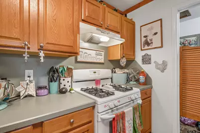 258 SW 6th St, Rusk, TX 75785 - Photo 11