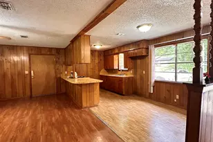 303 Crow St, Linden, TX 75563 - Photo 7
