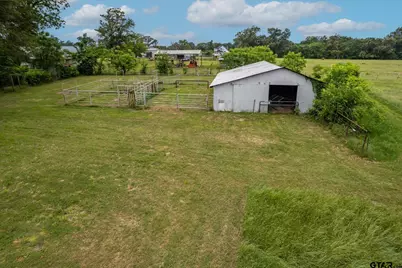 881 Vz County Road 4605, Ben Wheeler, TX 75754 - Photo 7