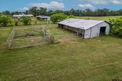 881 Vz County Road 4605, Ben Wheeler, TX 75754 - Photo 37
