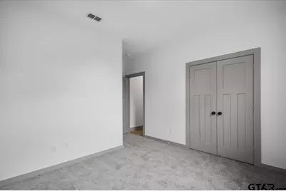 16326 Crossing Circle, Lindale, TX 75771 - Photo 33