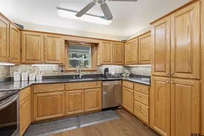 190 Cr 2452, Leesburg, TX 75451 - Photo 13