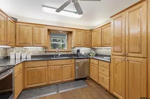 190 Co Rd 2452, Leesburg, TX 75451 - Photo 13
