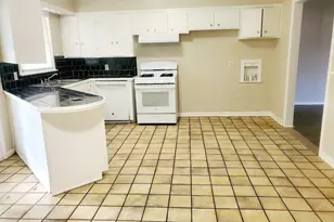 3105 Faith Ln, Tyler, TX 75701 - Photo 9