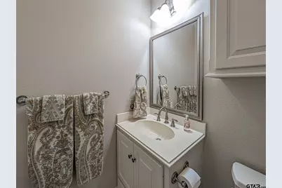 685 Bunker, Tyler, TX 75703 - Photo 37