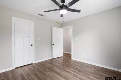 505 S Joy Street, Troup, TX 75789 - Photo 35