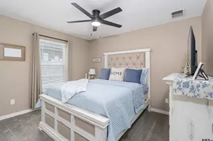 16210 Crossing Cir, Lindale, TX 75771 - Photo 15
