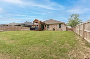 16210 Crossing Cir, Lindale, TX 75771 - Photo 21