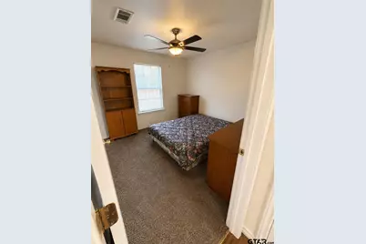 414 Tobe, Gilmer, TX 75645 - Photo 9